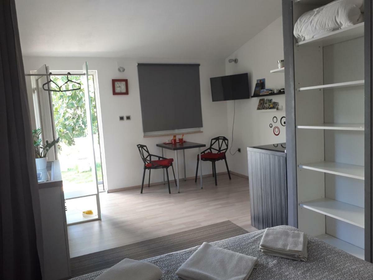 Studio Apartman Splash Пєщана-Увала Екстер'єр фото